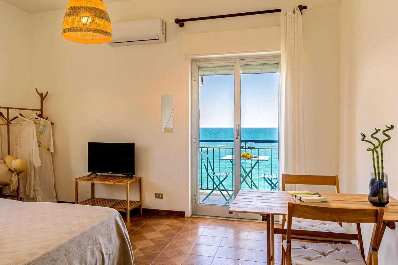 Mari Sea Home จีอาร์ดีนี นักซอส ภายนอก รูปภาพ
